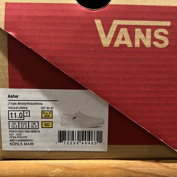 NIB White Vans - Picture 5 of 6